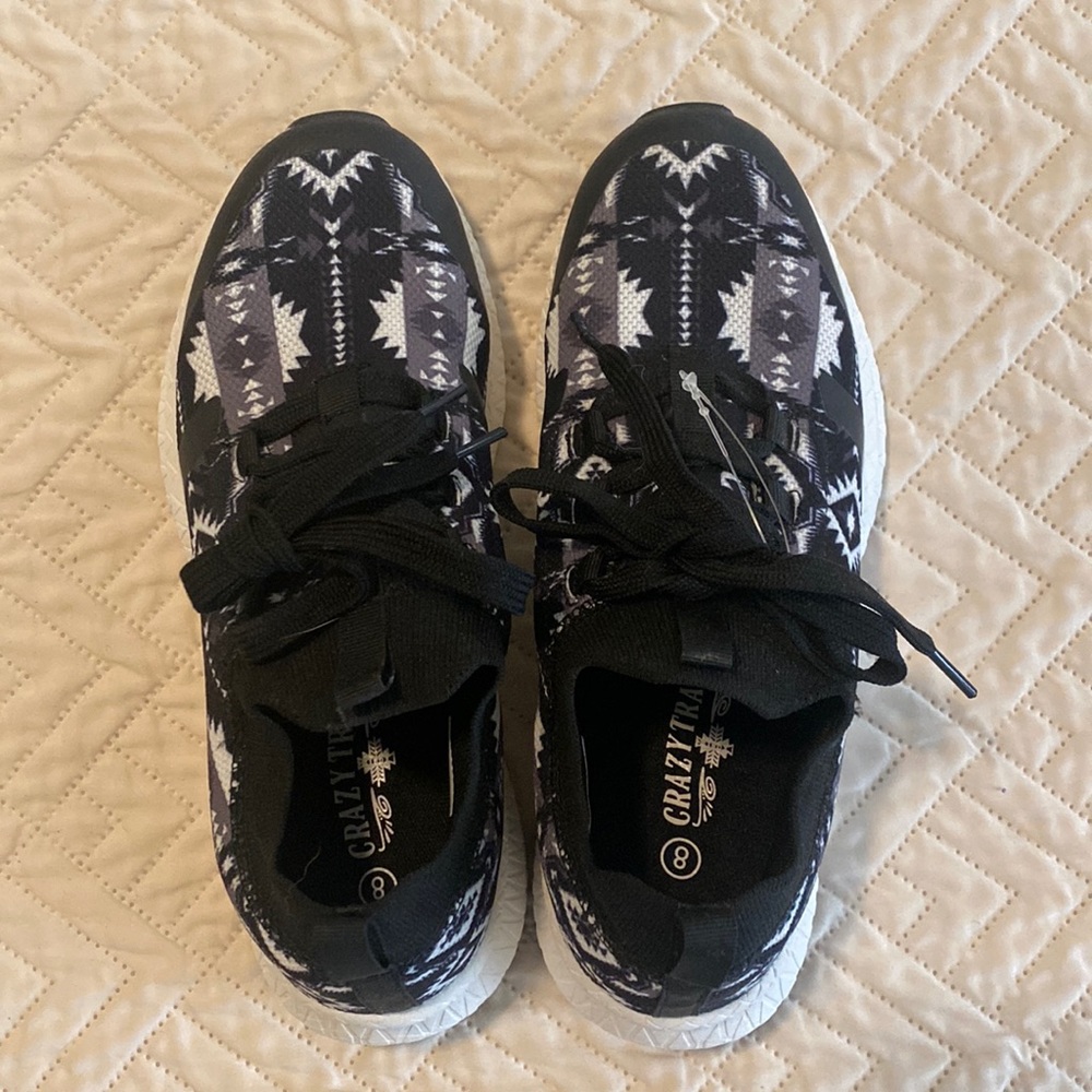 Crazy train tennis shoes